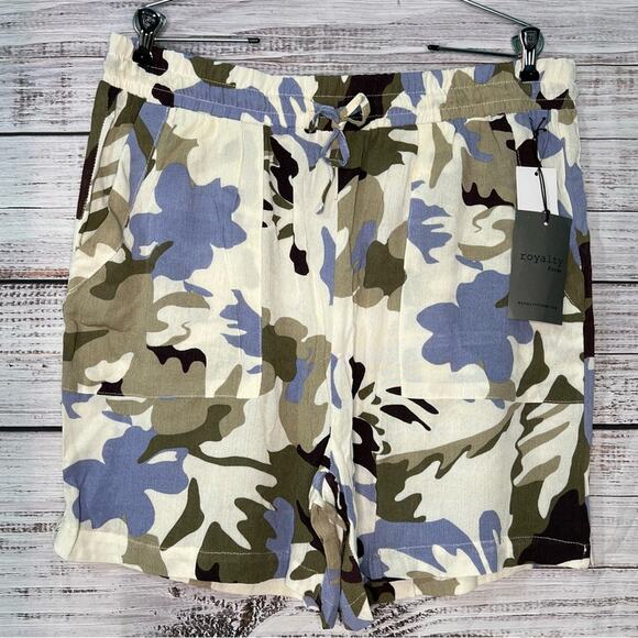 Royalty for Me  Flounce XL Comfortable Shorts Drawstring Modern Camo Rayon NEW - Picture 1 of 5